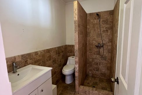 b50c2be0-3eef-41d9-b180-78a77b4f66f8