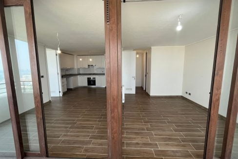 c1c97129-d2aa-4403-8a41-6b71e1fcd769