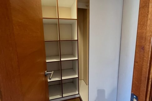 photo-2023-04-18-22-09-03