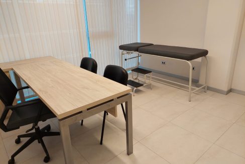 09fbc1b3-a453-42d6-ba14-e4a77a5e76d1