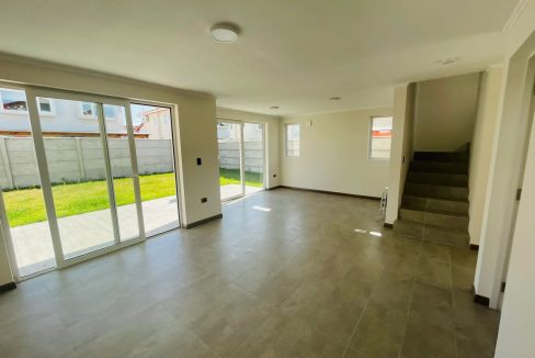 0e8abe93-a9f3-4f39-8998-eb63f416d55f