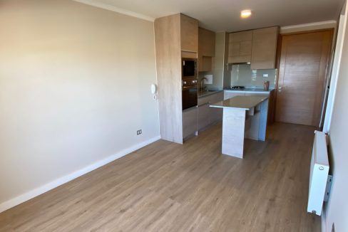 2021-11-16-01.32.18-16