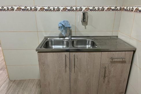 31bdf3ed-b577-4791-8136-9ce04e0ffb7d