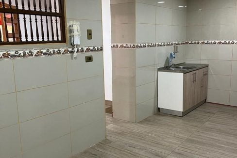 4ff69e15-4cad-404f-a8bd-31818356ab9d