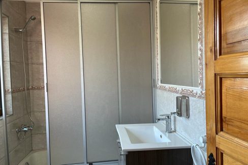 c2172aed-9b20-464e-9c58-b9e849dfcfb2