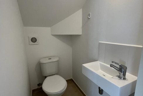 photo-2023-03-16-22-52-10-5