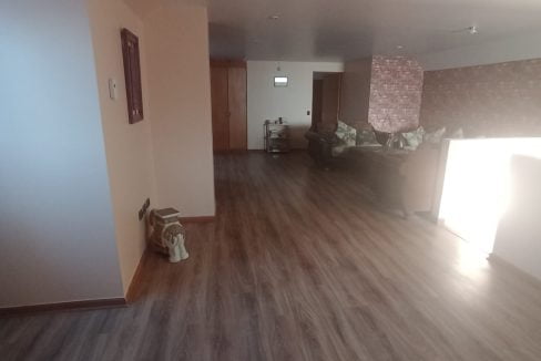 df13d63e-930b-4e11-9259-3062a80e8c3a