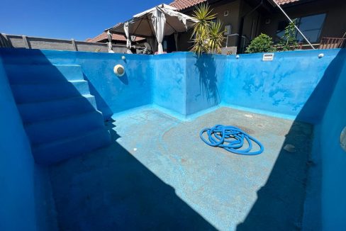 f272443d-23da-4445-9d3a-6529367f3ecb