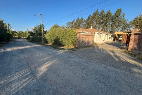 610366b3-8170-4c0f-8f05-7d3f19411613