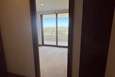 a549ac6d-d26a-472c-9cda-a1013ecc267e