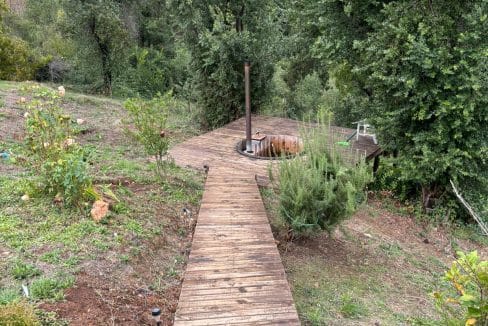 187fbff9-9b26-4953-be2a-068336b0967f