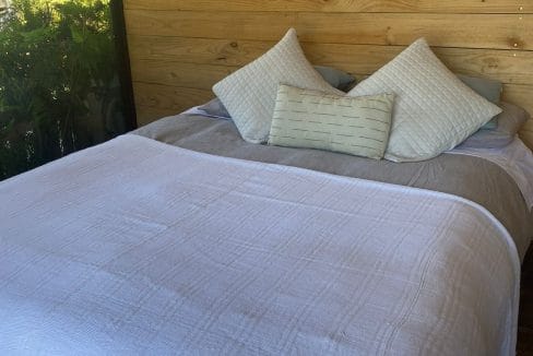 c61a6f9e-d8ed-49b1-b243-e1ce2214551a