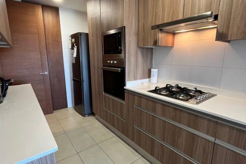 WhatsApp Image 2024-04-27 at 9.17.03 PM (21)