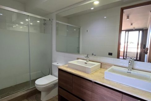 e3711bab-0299-4da3-af2a-c0d0232041fc