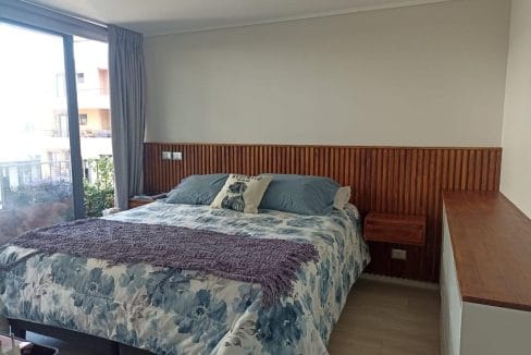 8384c818-b013-400a-8313-e0db4443c8de