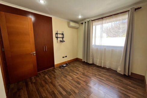 0570d2d9-00bb-48c4-980c-66510597f4bf