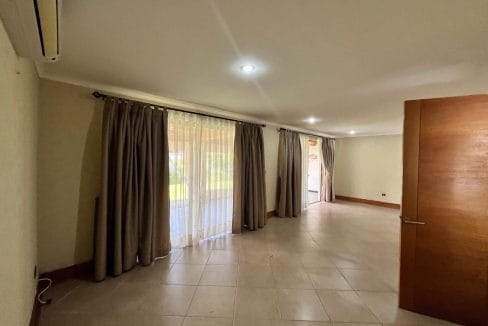 2133d25a-4f5b-4867-959d-941ed17383d5