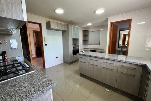 a8c4d2ac-ffe0-45c9-bf5d-300b7bd00c18