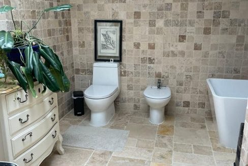 ab8c9f6c-63ab-465a-a3b6-df3818504311