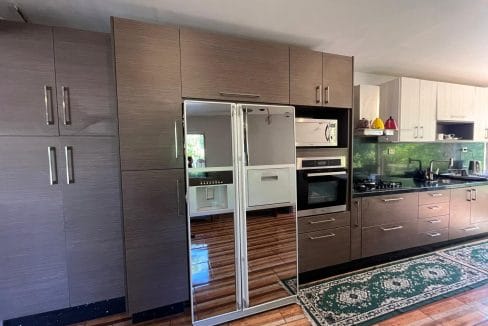 eb510c2e-c3b8-4c52-b45e-38ae3893de37