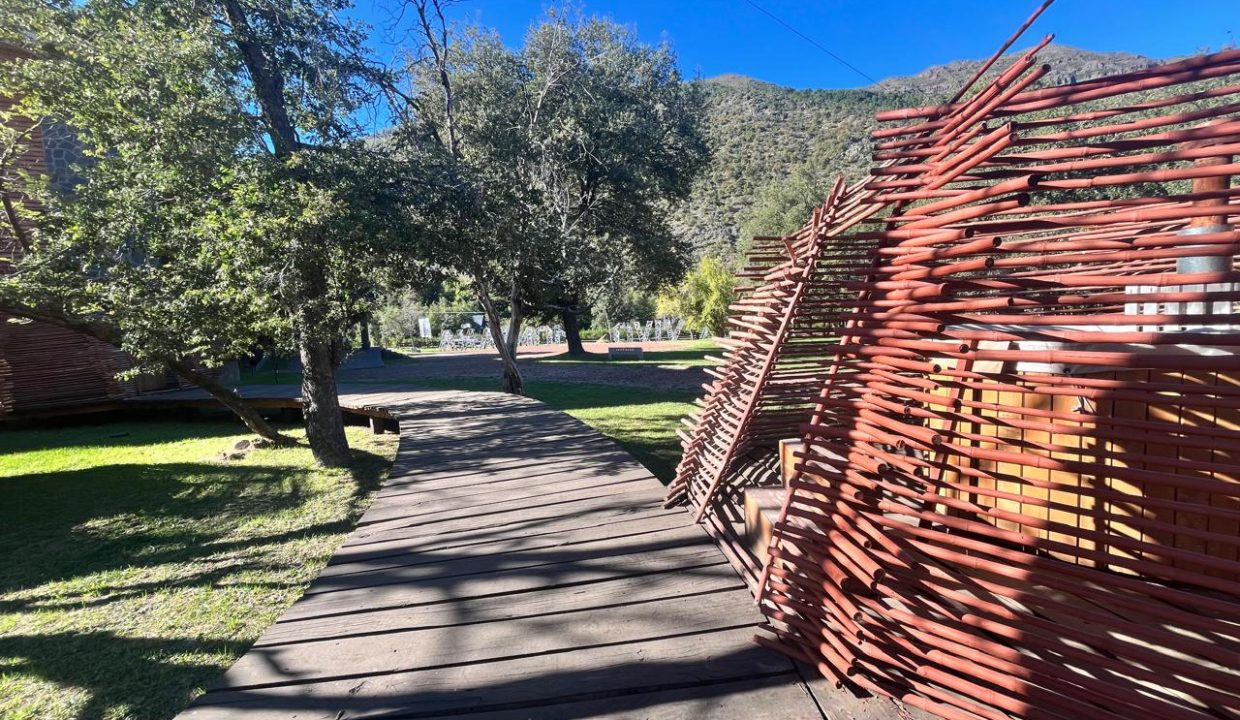 7ddd1bbc-54a5-4a78-a69f-16295b367287