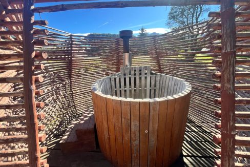 db2940bb-4029-4561-a642-b9cb598d1885